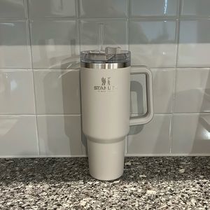 Stanley 40oz cup - light gray